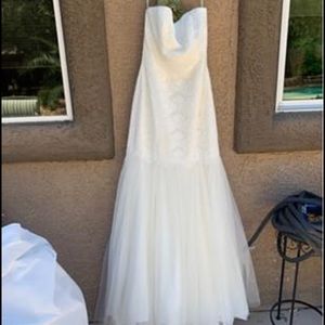 Galina Wedding Dress (never worn!)